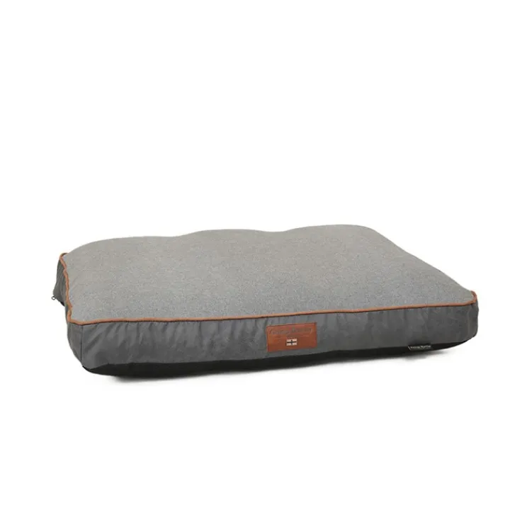 George Barclay Beckley Dog Mattress Iron and Ash - XL Online