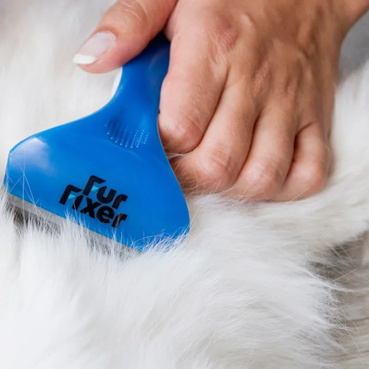 Great & Small FurFixer Deshedding Brush for Short Hair New